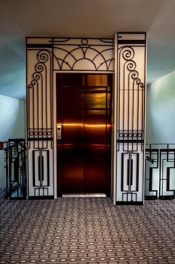 Hotel Carolin Călimăneşti Dış mekan fotoğraf