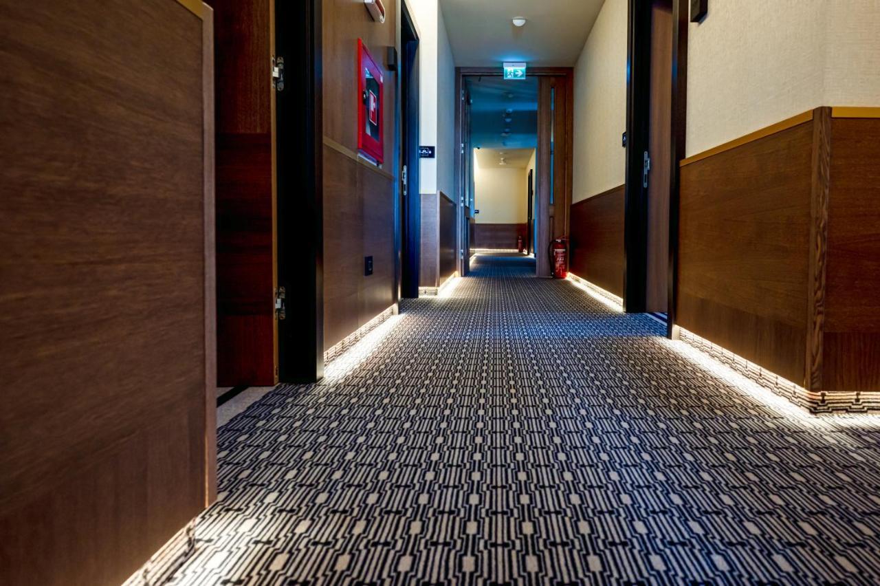 Hotel Carolin Călimăneşti Dış mekan fotoğraf