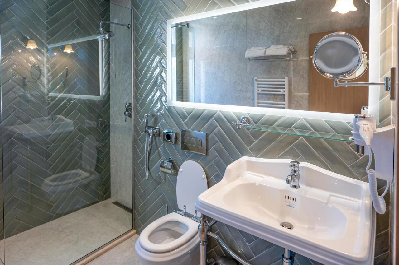 Hotel Carolin Călimăneşti Dış mekan fotoğraf