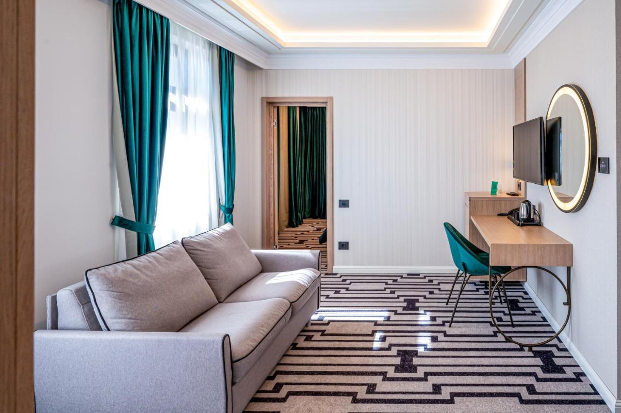 Hotel Carolin Călimăneşti Dış mekan fotoğraf